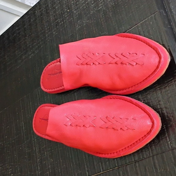 Free People Shoes - FREE PEOPLE LEATHER MULES FOR WOMEN